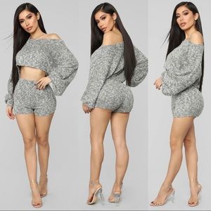 Heather Ribbed Short Set - Heather Grey
Size: XS